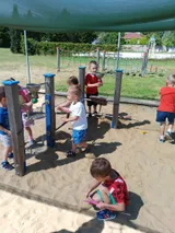 červen (38)