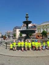 červen (50)